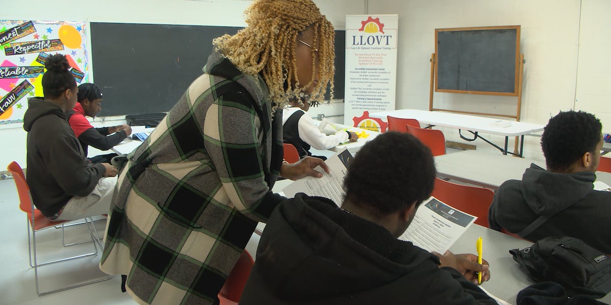 Program attracts Peoria youth to learn life skills and avoid violence [Video]