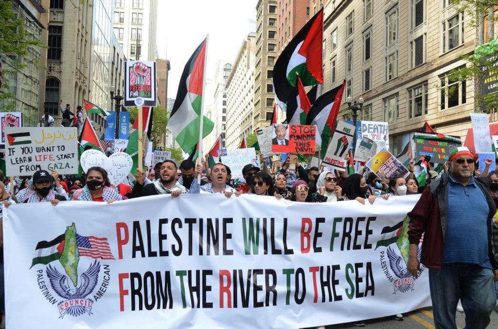 Chicago business leaders slam councils Gaza cease-fire action amid worrying rise in antisemitic incidents [Video]