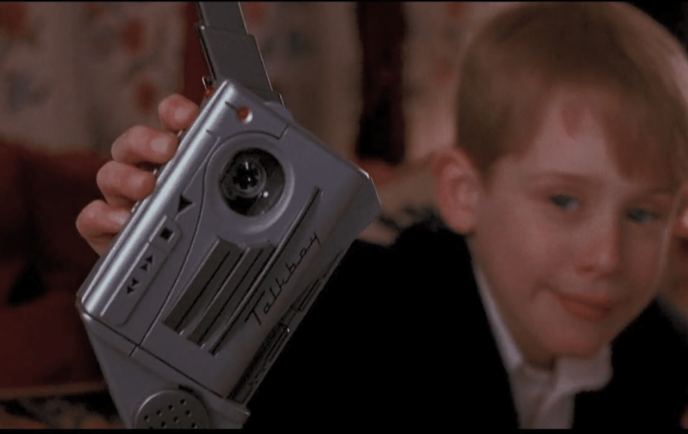 9 ’90s Tech Gadgets That Changed Everything [Video]