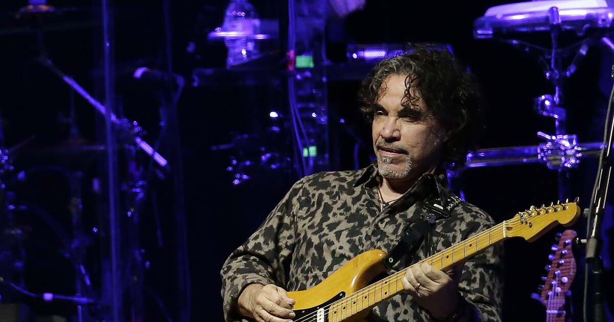 John Oates’ new album is called ‘Reunion;’ Duo’s not getting back together [Video]