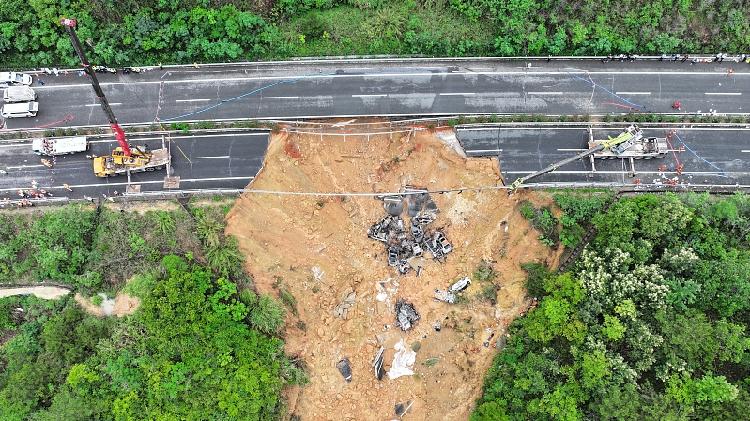 Live: Press conference on road collapse in south China’s Guangdong [Video]