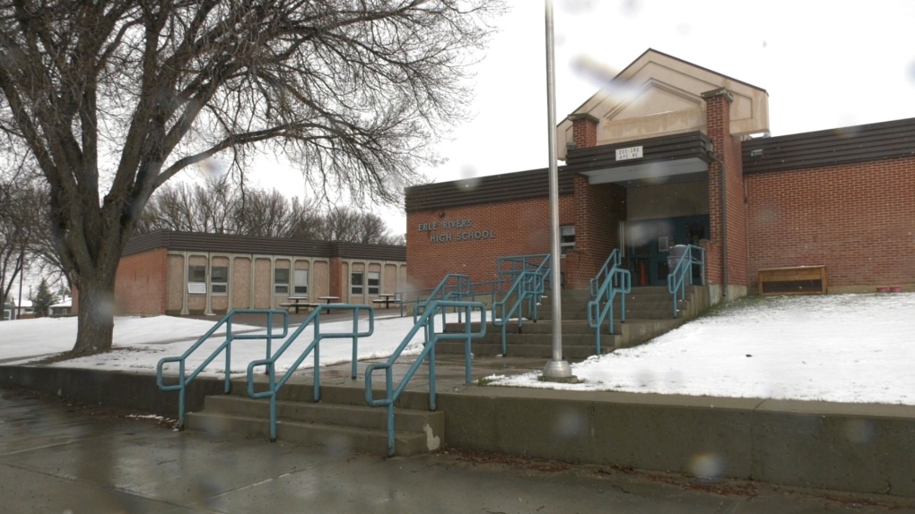 Group of contractors seeking to save Erle Rivers High School in Milk River, Alta. [Video]