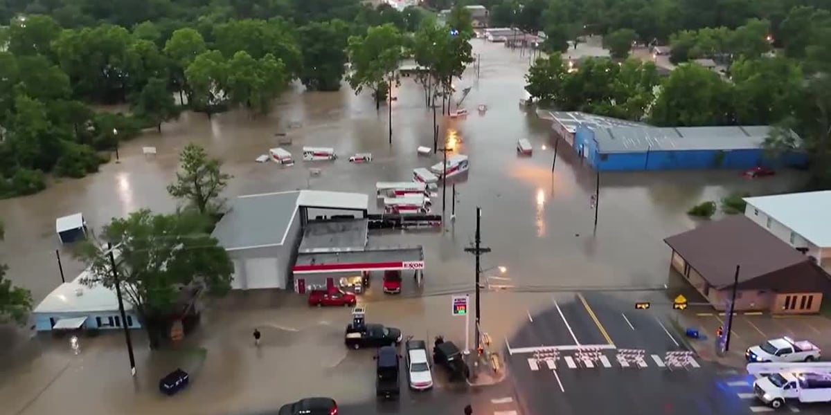 Flooding in Texas forces evacuations as rivers surge to Hurricane Harvey levels [Video]