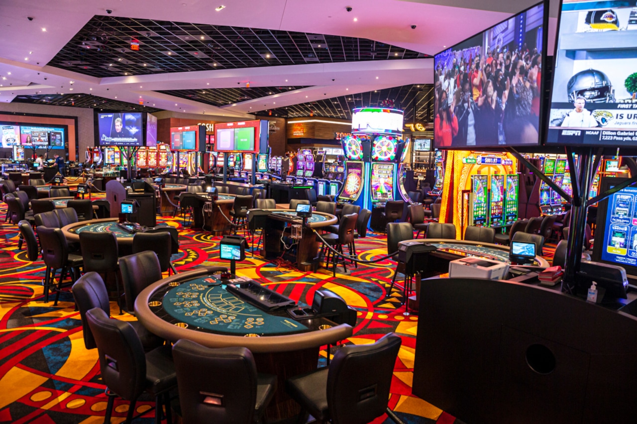Take a look inside Penn National Gamings newest casino [Video]