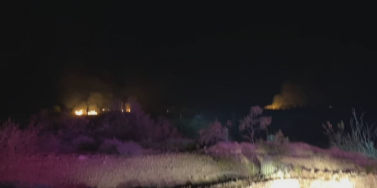 Crews battle Painted Fire west of Phoenix [Video]