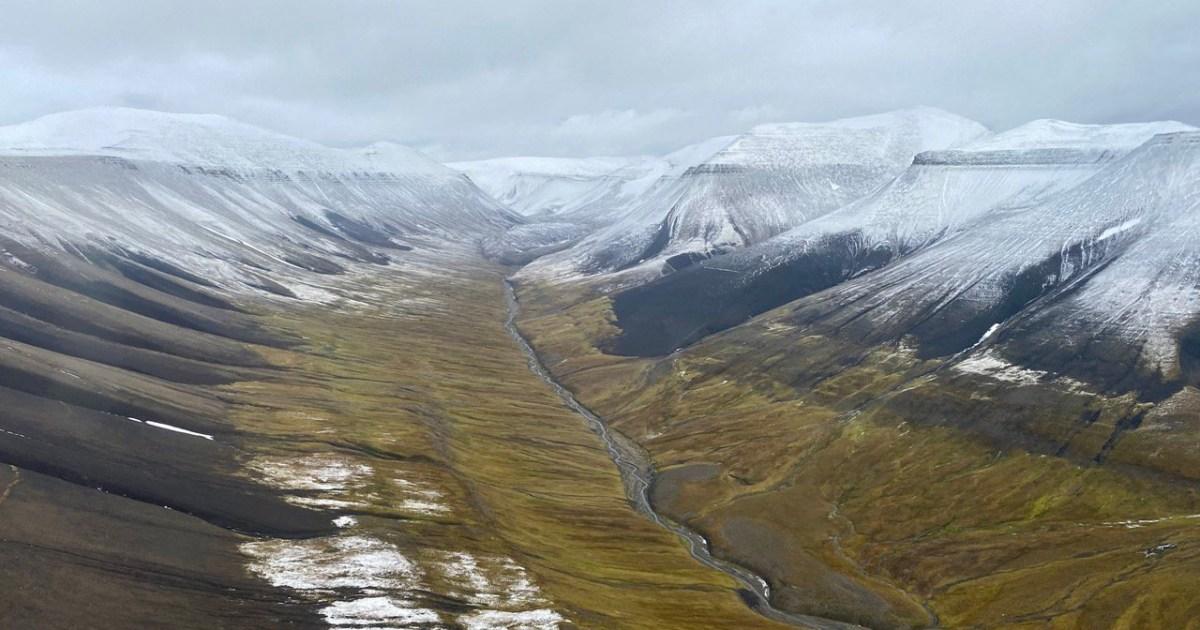 Land at ‘Gates to the Arctic’ on sale for 258,000,000 | World News [Video]