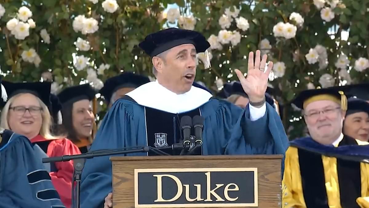 Duke University issues statement after Jerry Seinfeld’s graduation speech was blighted by anti-Israel mob [Video]