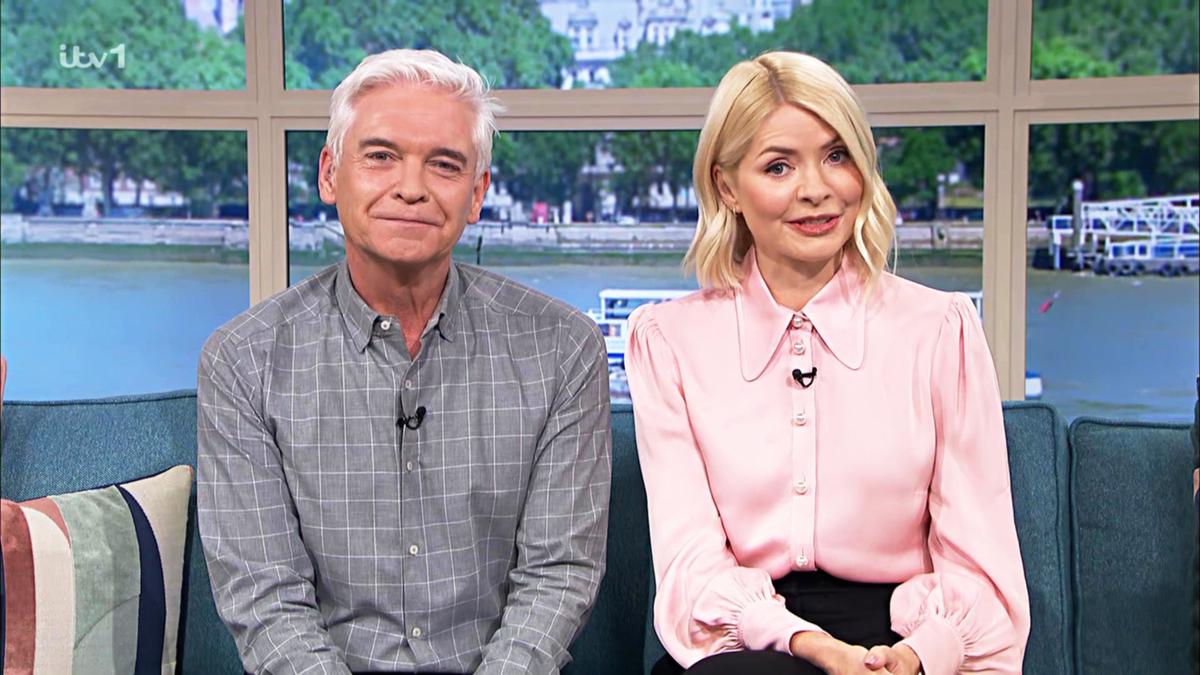 Phillip Schofield posts to Instagram more than a year after quitting The Morning Show [Video]