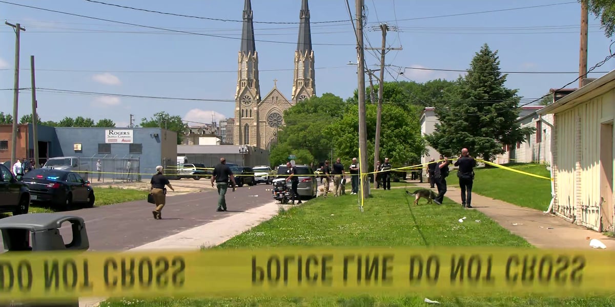 UPDATE: Man in critical condition after daytime shooting [Video]