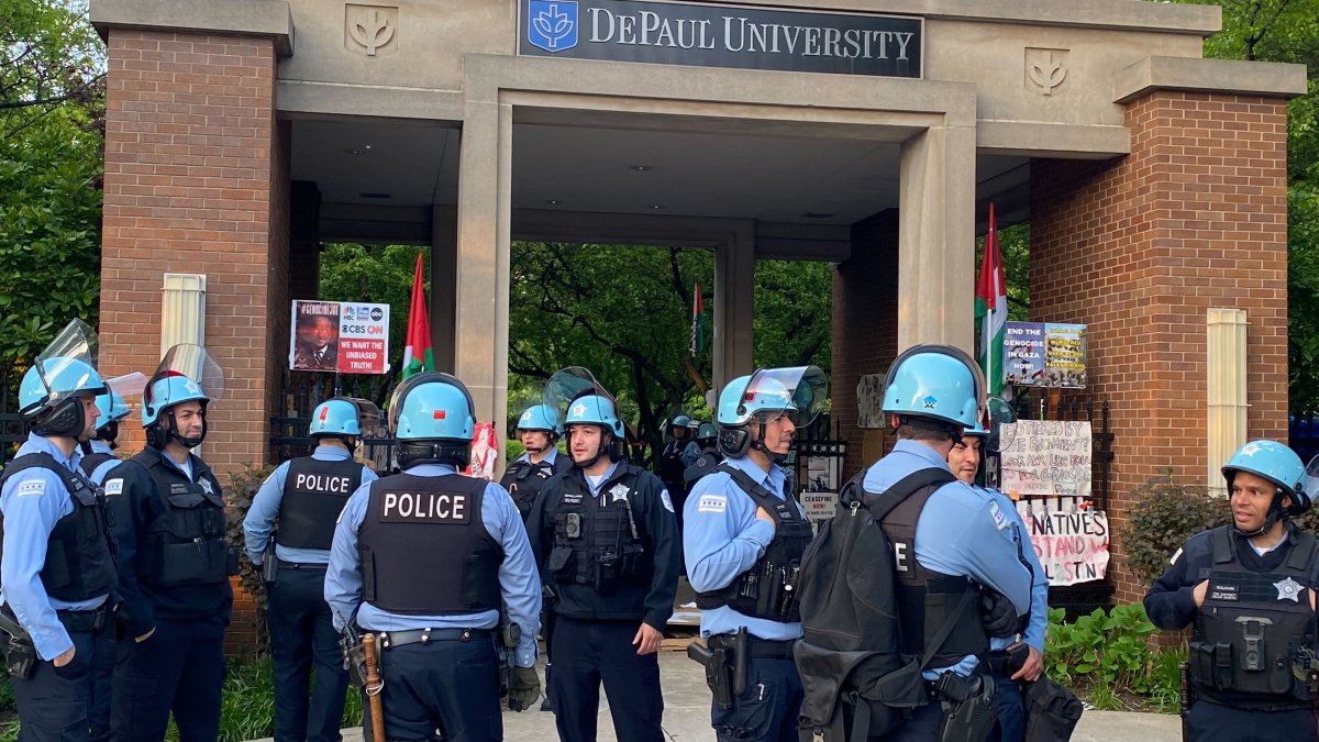 Chicago Police dismantle DePaul encampment; school officials say protesters crossed the line  NBC Chicago [Video]