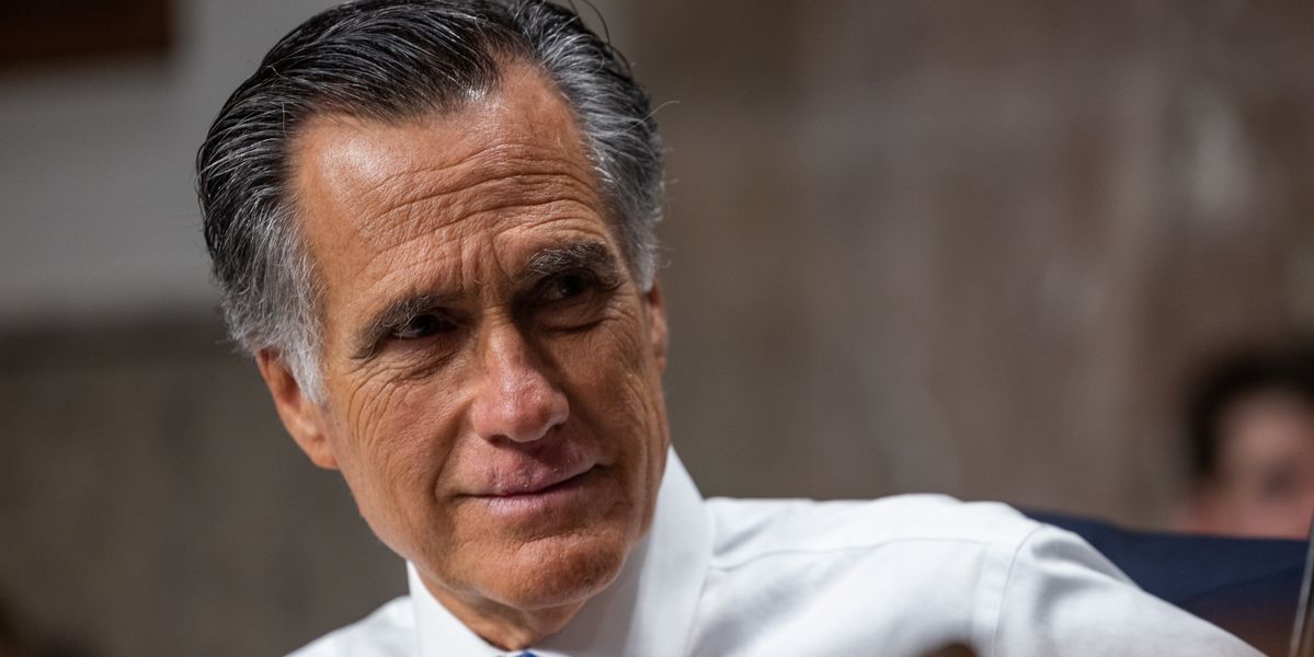 Mitt Romney Side-Eyes Republicans Sucking Up To Trump By Attending Trial [Video]