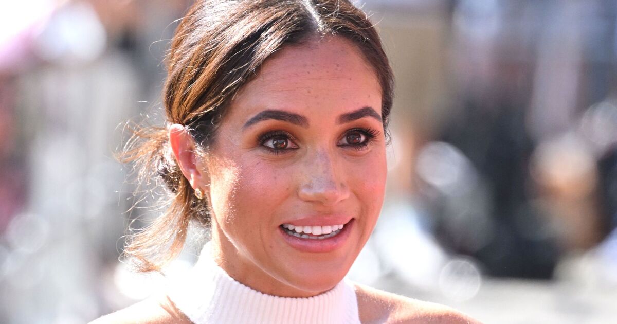 Meghan Markle faces insurmountable challenge as ‘improbable’ royals will welcome her back | Royal | News [Video]