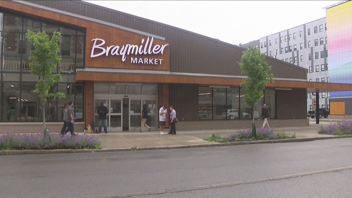 Braymiller Market plans more changes downtown  including beer [Video]