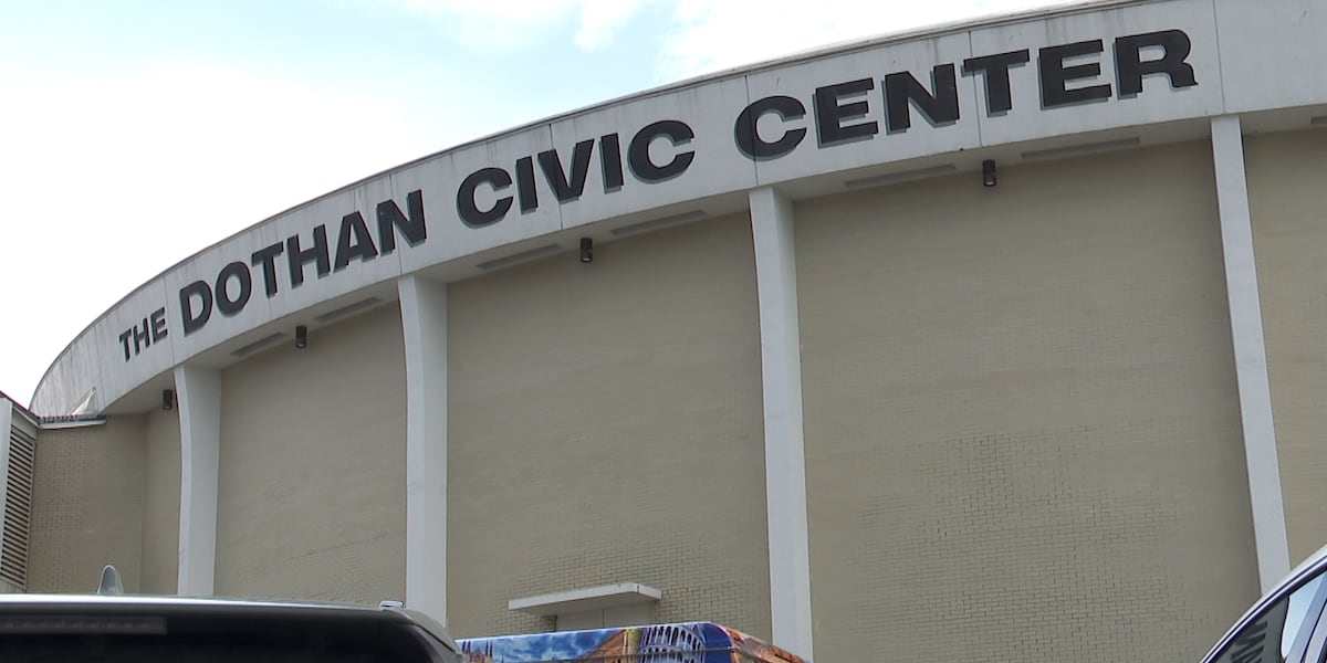 Controversy surrounding new cash-free policy at the Dothan Civic Center [Video]