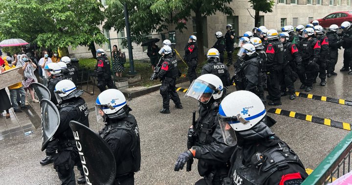 Montreal police arrest 15, disperse protesters at McGill administration building [Video]