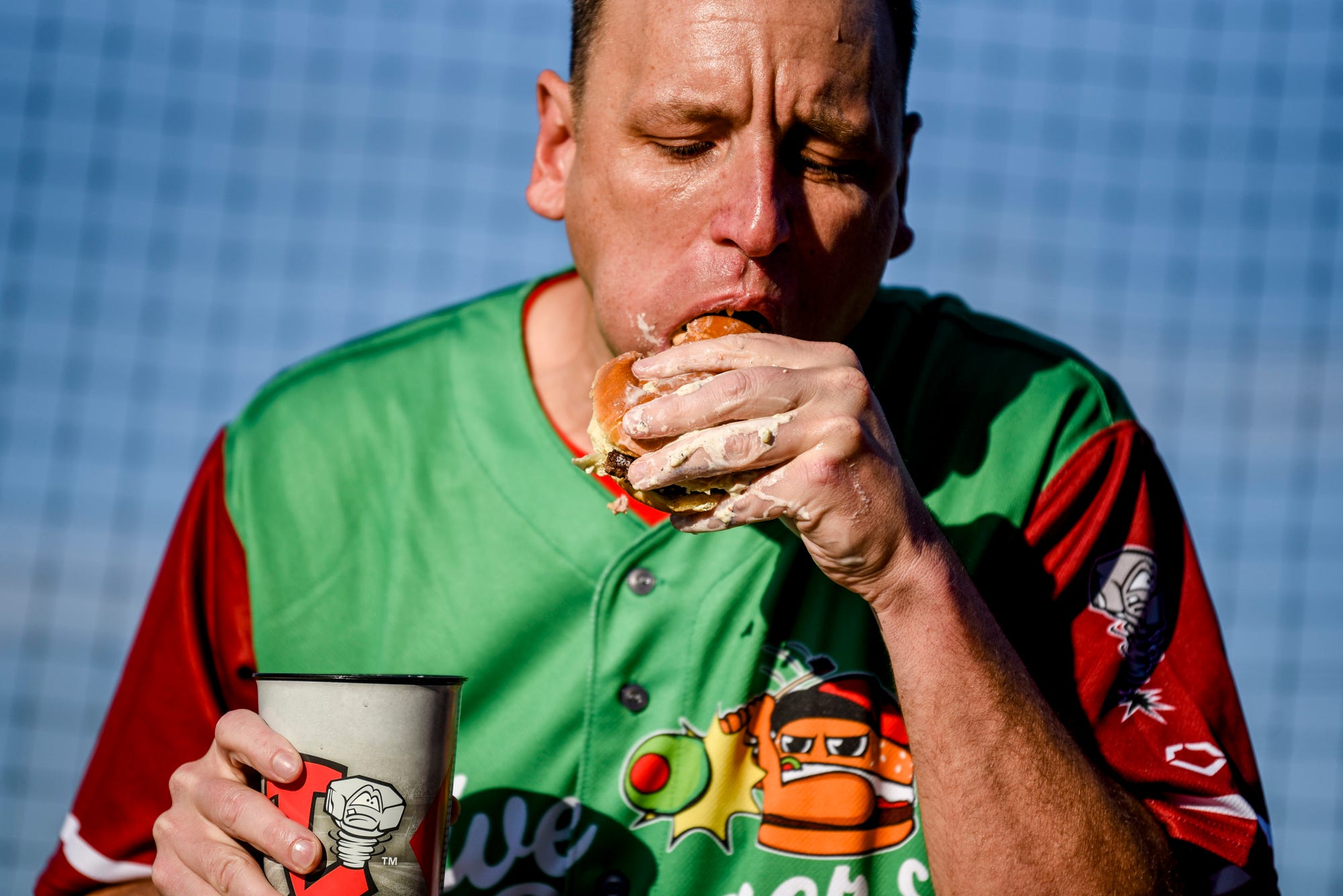 Joey Chestnut Picks Vegan Wieners Over National Hot Dog Eating Championship [VIDEO]