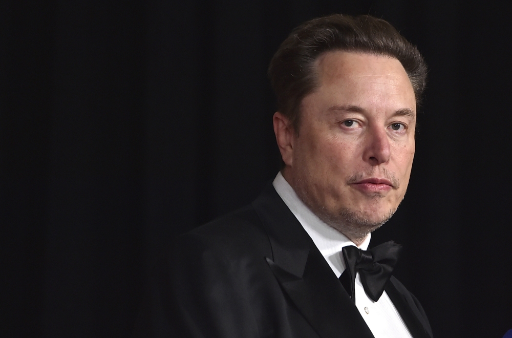 Elon Musk has made X more right-leaning, study shows [Video]
