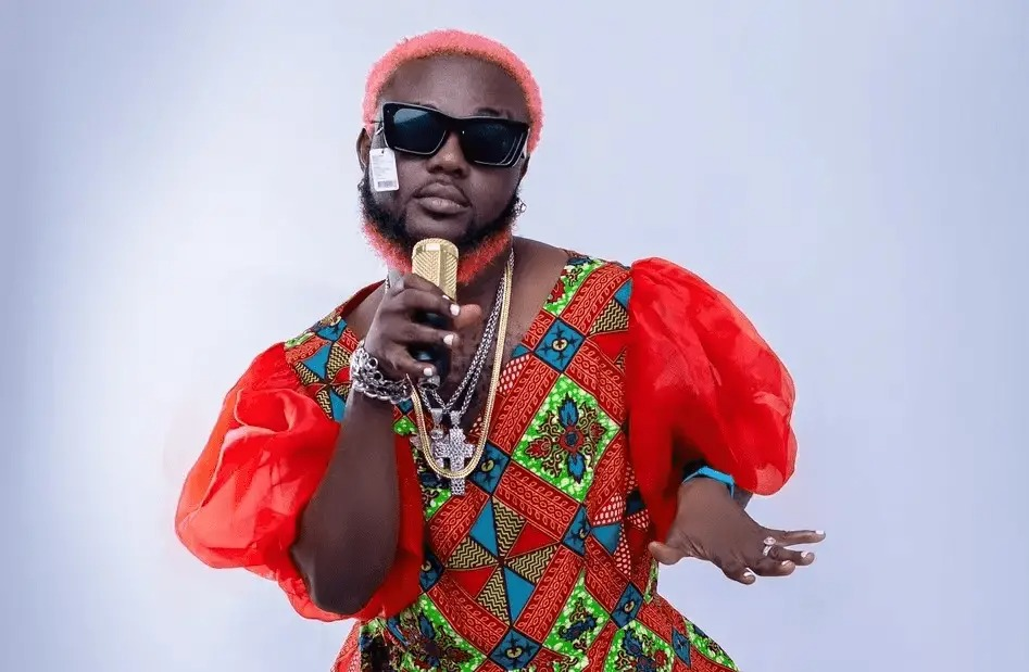 DJ Azonto strikes again after his song was played at Bawumia’s rally [Video]