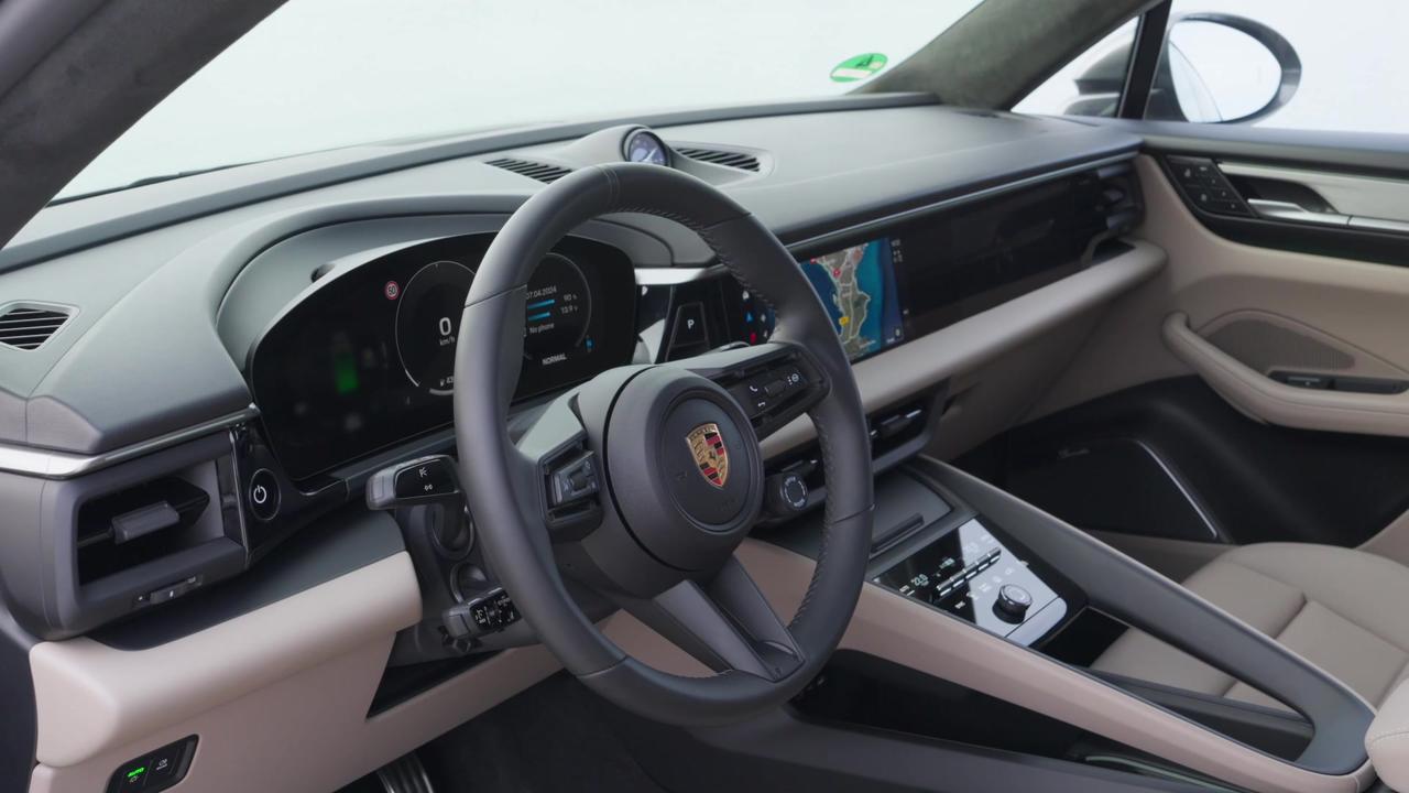 The new Porsche Macan 4 Interior Design in [Video]