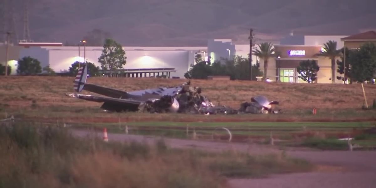 CA: 2 killed when vintage plane crashes during Fathers Day event at airfield [Video]