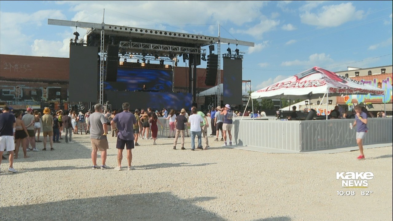 Downtown Wichita’s ‘Elsewhere Fest’ draws hundreds amid pro-Palestine protests [Video]