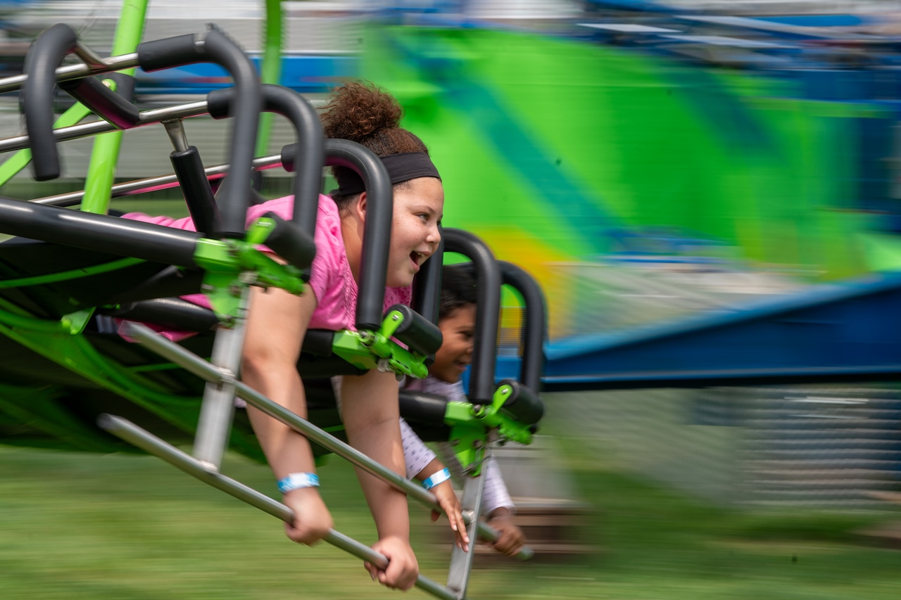 Flushings SummerFest brings carnival fun amid sweltering heat [Video]