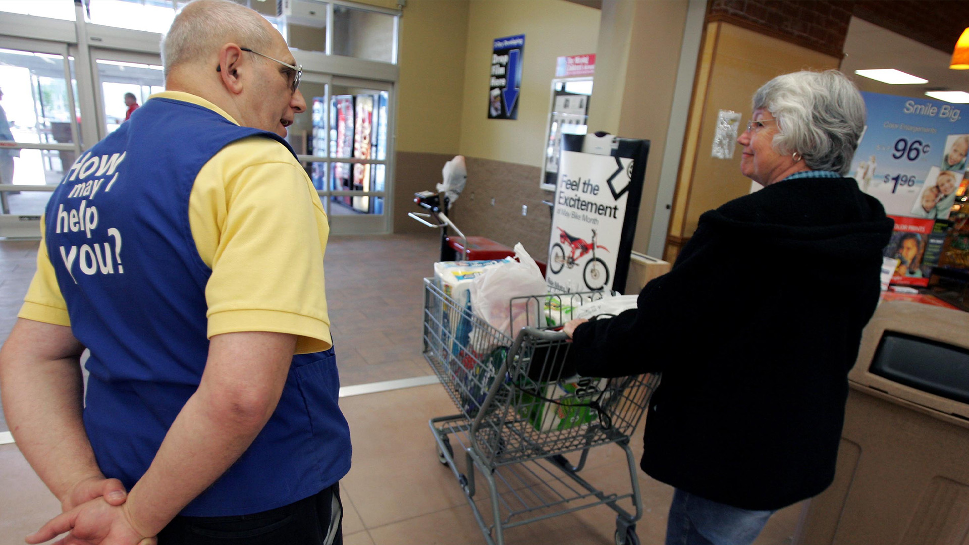 ‘The few make it bad for the many,’ fumes shopper slamming Walmart receipt checks for ‘holding him hostage’ [Video]