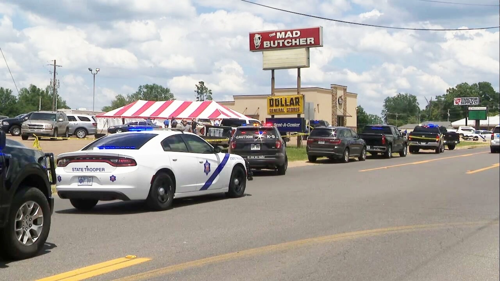 Arkansas grocery store shooting was ‘completely random,’ police say [Video]