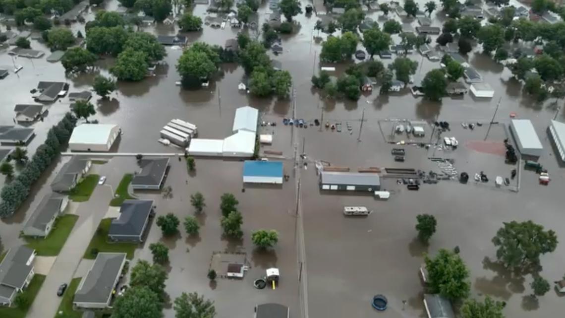 Sioux County, Iowa flooding updates: Gov. Kim Reynolds presser [Video]