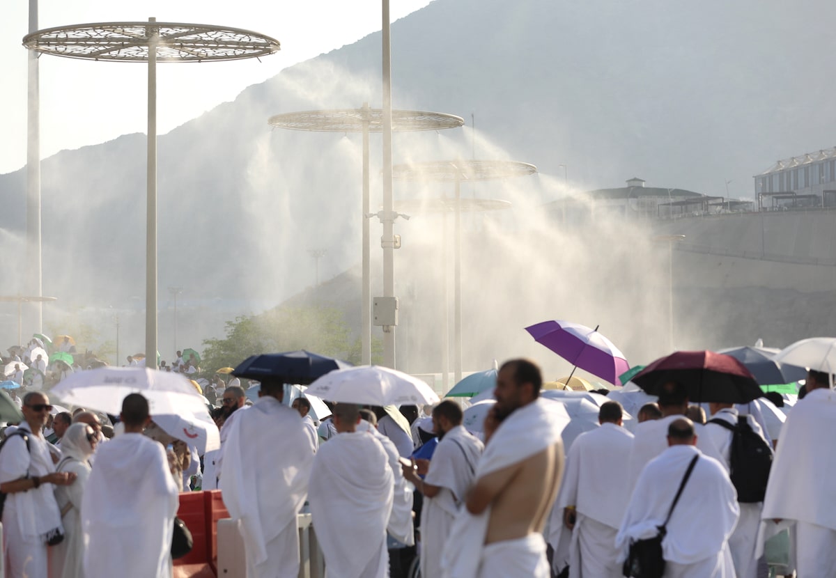 At Least 1,301 People Die During Mecca Hajj Pilgrimage in Intense Heat [Video]