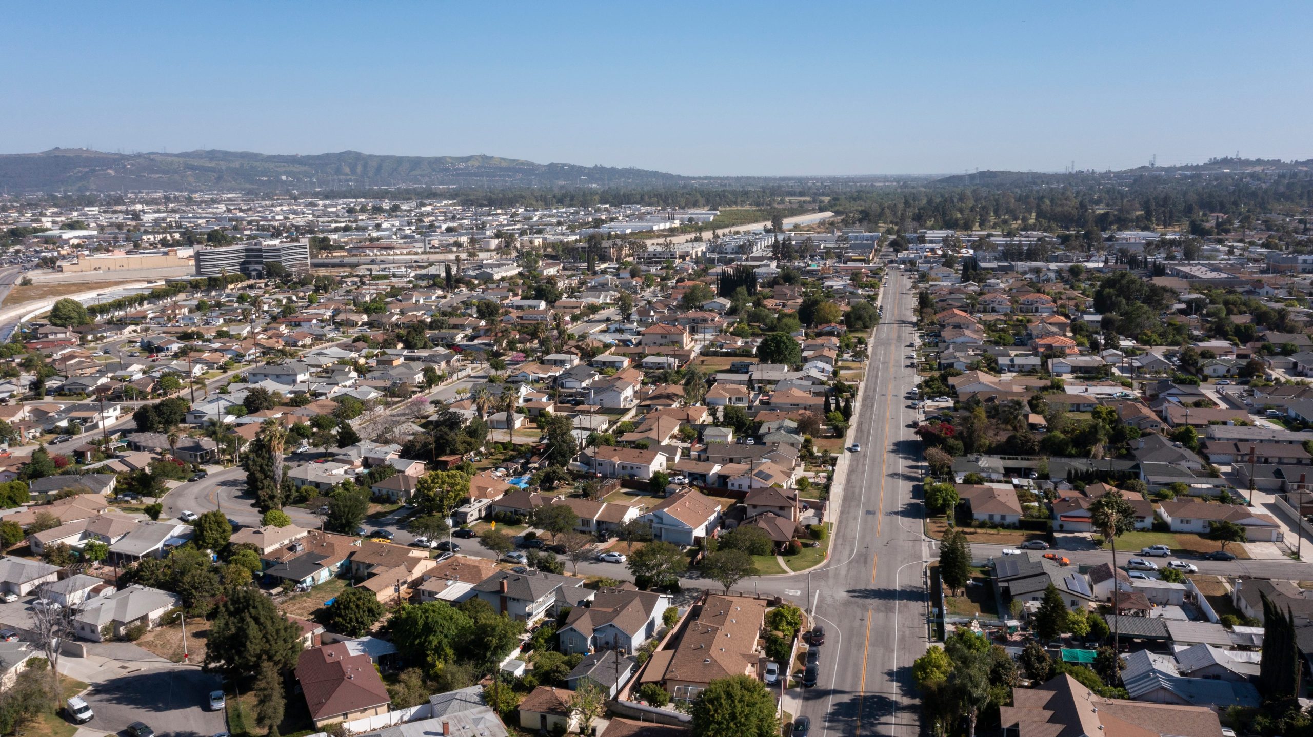 LASD outreach team works to get people off the streets [Video]