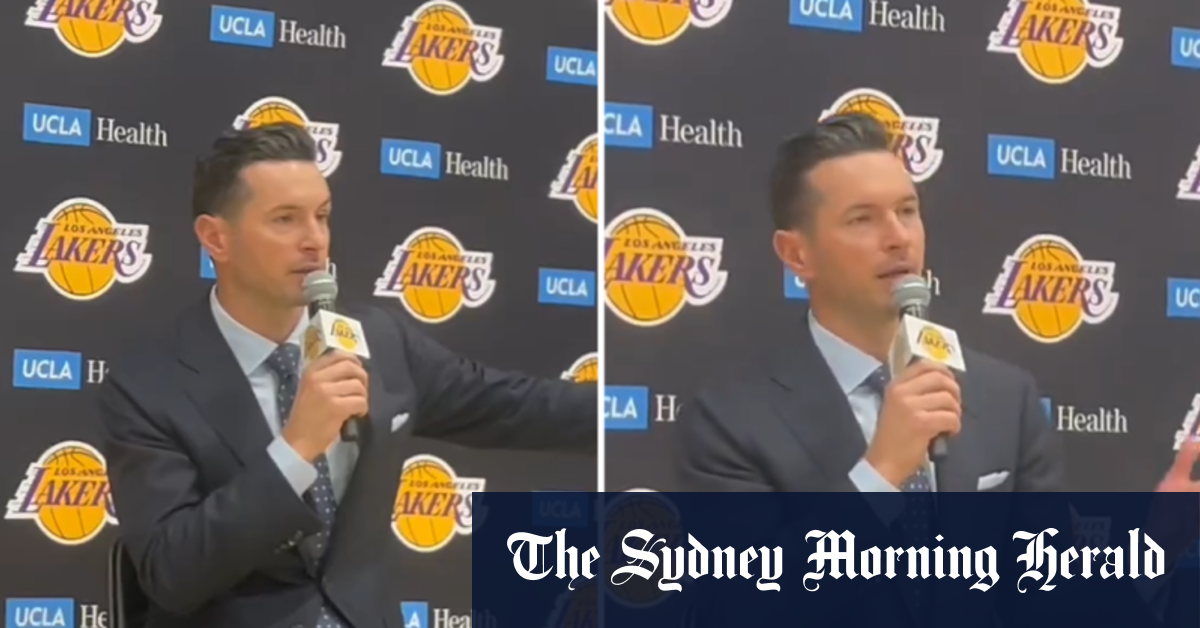 New Lakers coach fires back at journalist [Video]