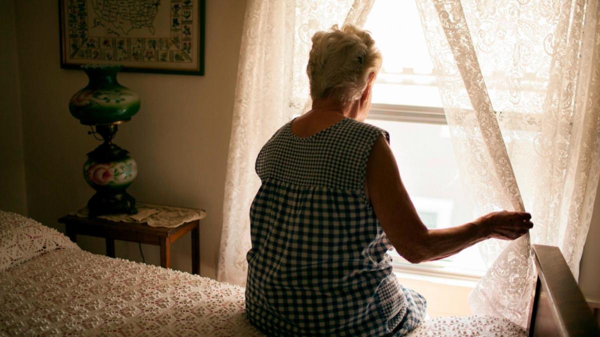 Long-term loneliness associated with higher risk of stroke: Study [Video]