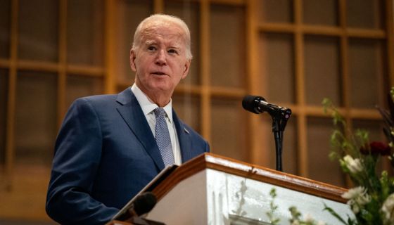 Black Voters May Give Biden A Wake Up Call [Video]