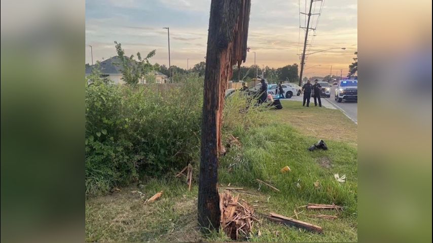 Zion City neighborhood to be affected by power outage after vehicle hits Entergy pole [Video]