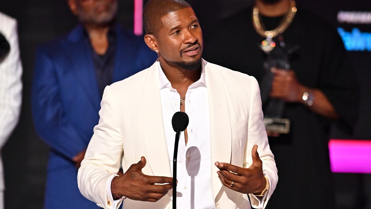 BET posts unfiltered Usher speech after censorship during live awards ceremony  NBC Boston [Video]