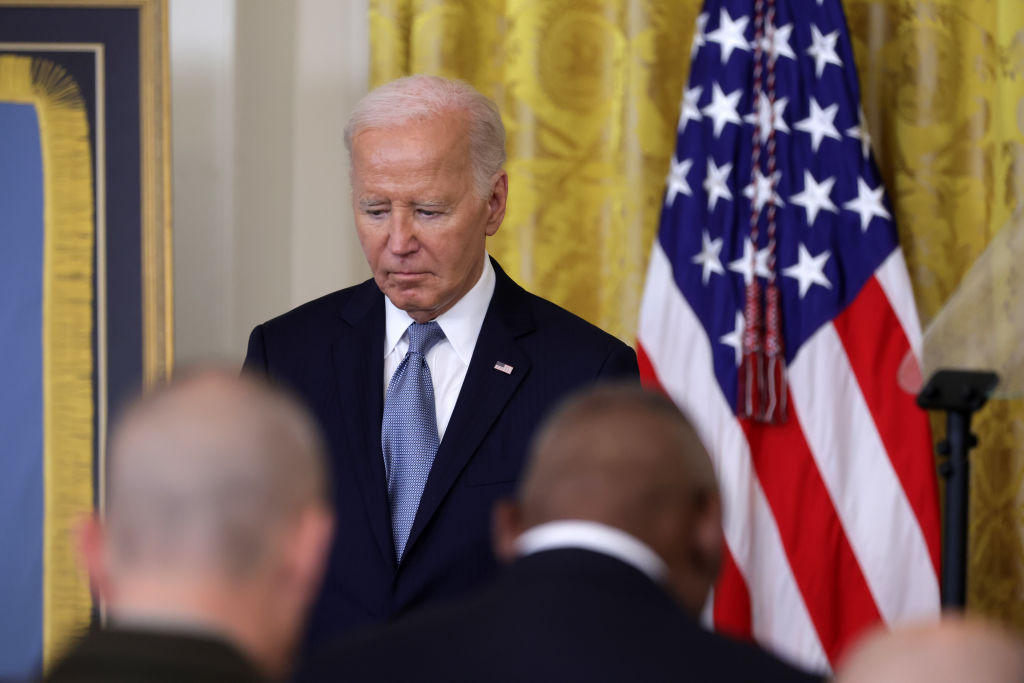 Joe Biden Says He Needs More Sleep, Won’t Do Events After 8 PM | Latin Post [Video]