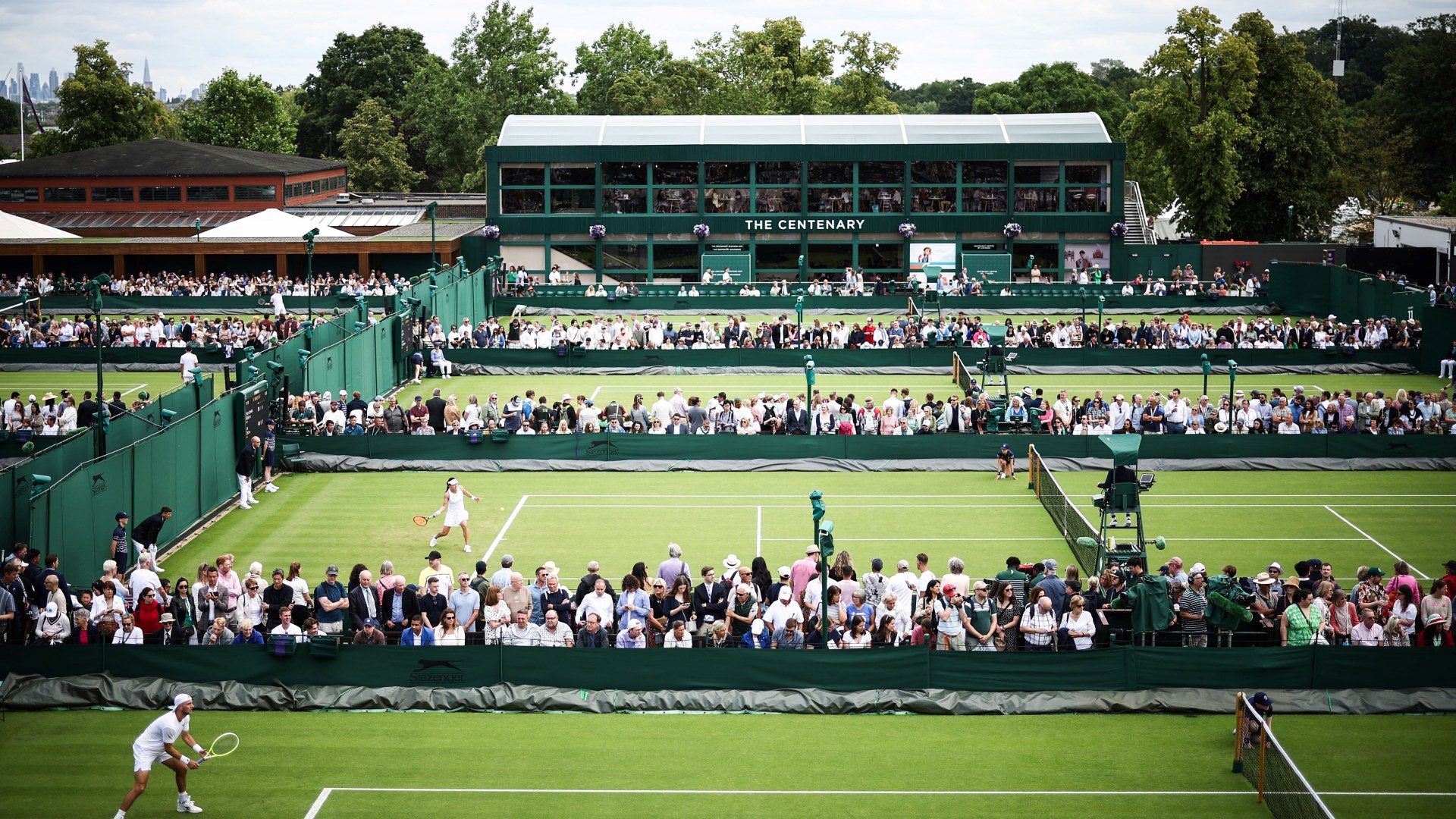 Wimbledon cracking down on online abuse of tennis stars with revolutionary AI technology [Video]