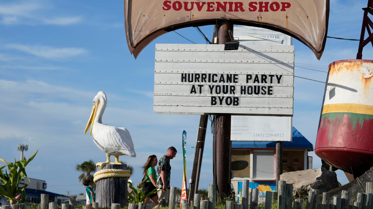 Texas coast braces for Beryl to make landfall Monday  NBC10 Philadelphia [Video]