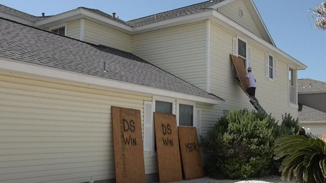 Corpus Christi prepares for Beryl but thankful to not be in path [Video]