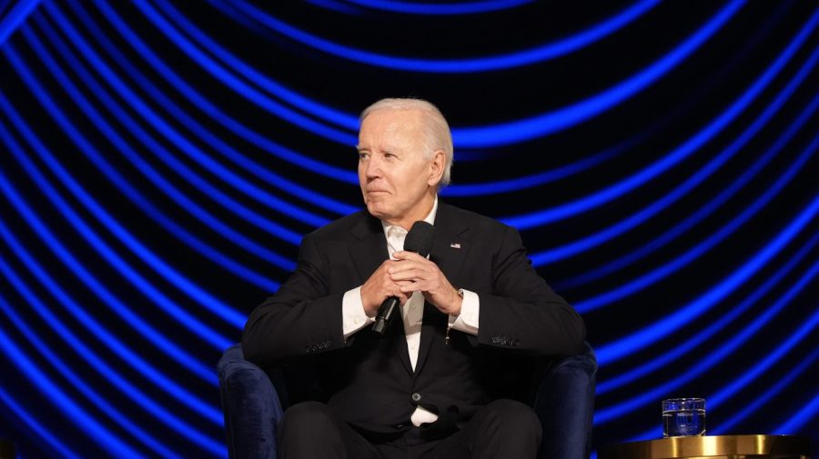 NATO summit becomes high-stakes test of Bidens fitness [Video]