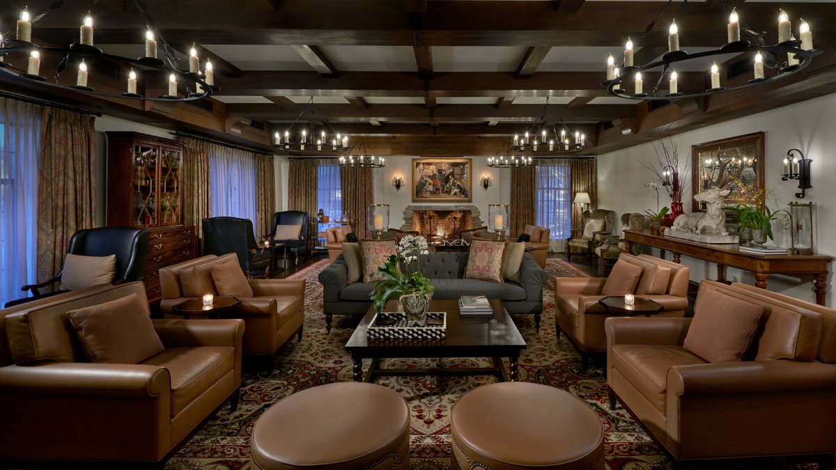 Deer Path Inn in Lake Forest named No. 1 Resort Hotel in Midwest by Travel + Leisure for 2024  NBC Chicago [Video]