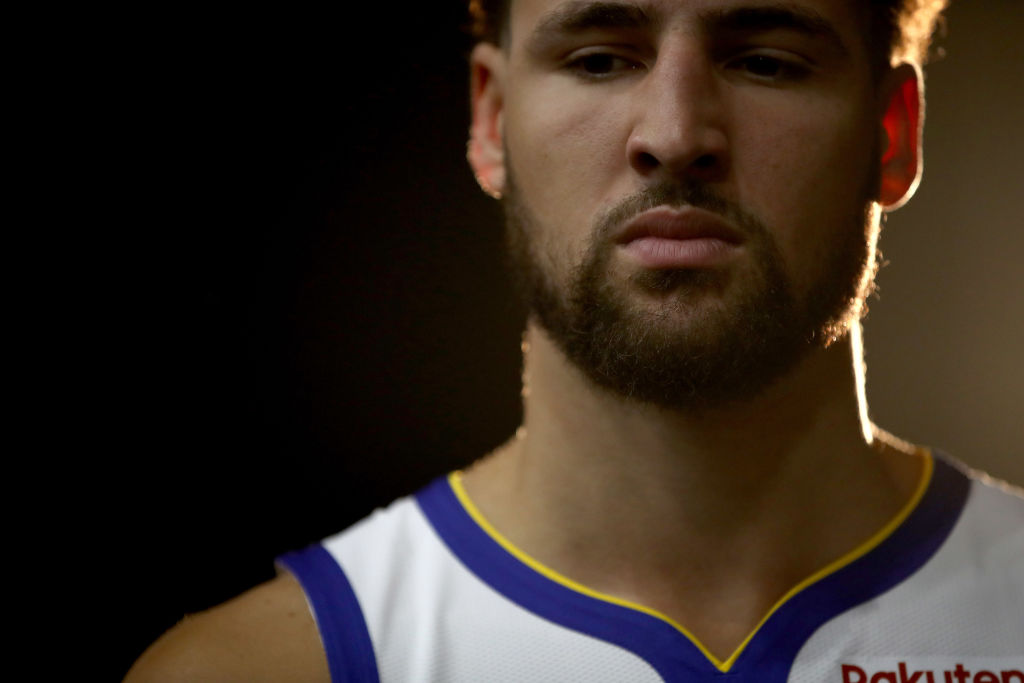 Klay Thompson Aims for Fresh Start With Mavericks After Warriors Split | Latin Post [Video]