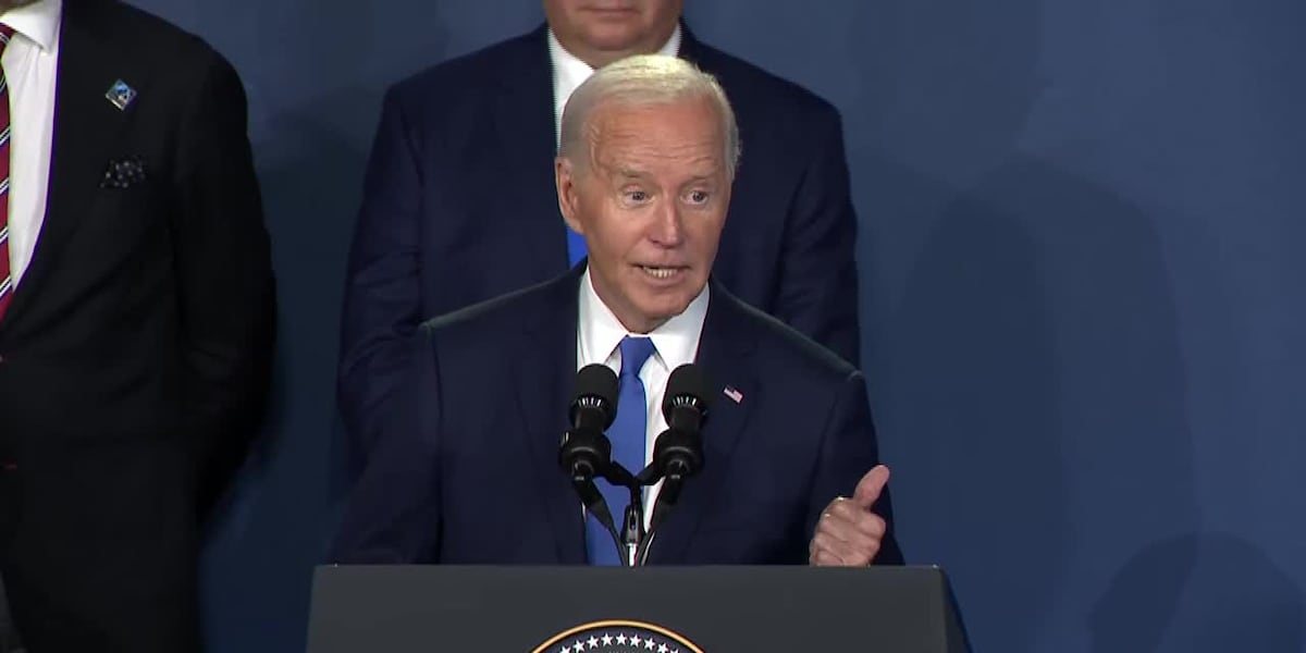 President Biden mistakenly introduces Ukrainian President Zelensky, calling him President Putin [Video]