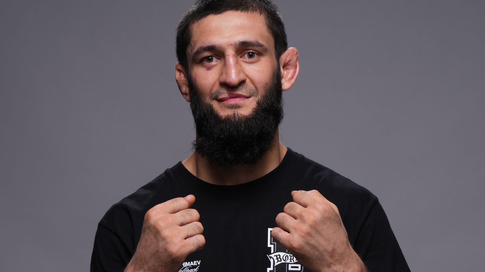 Khamzat takes short break from UFC-cancelling illness to waste Russian YouTuber | Video