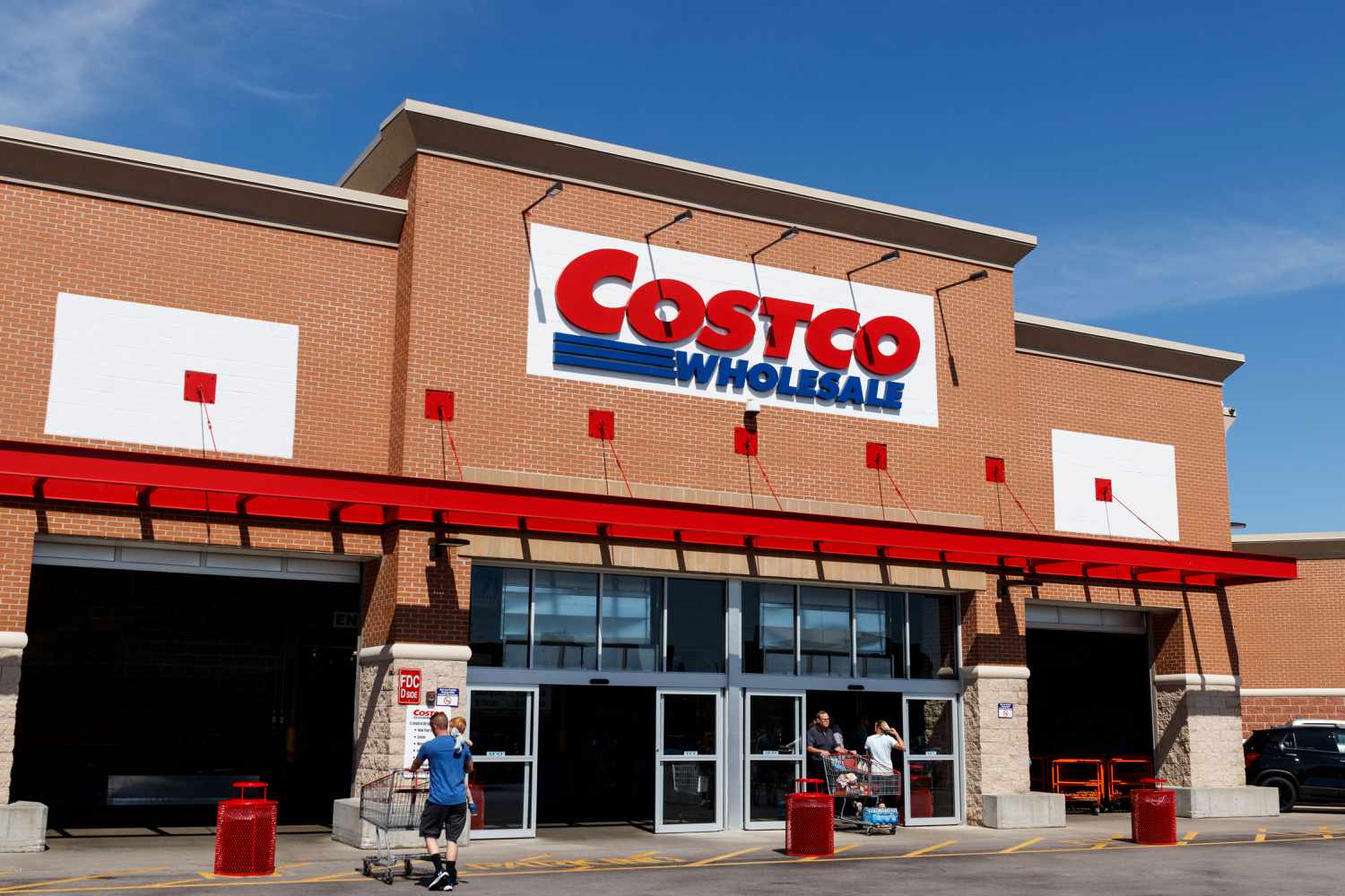 Costco Increases Membership Costs for 52 Million Customers for the First Time in 7 Years [Video]