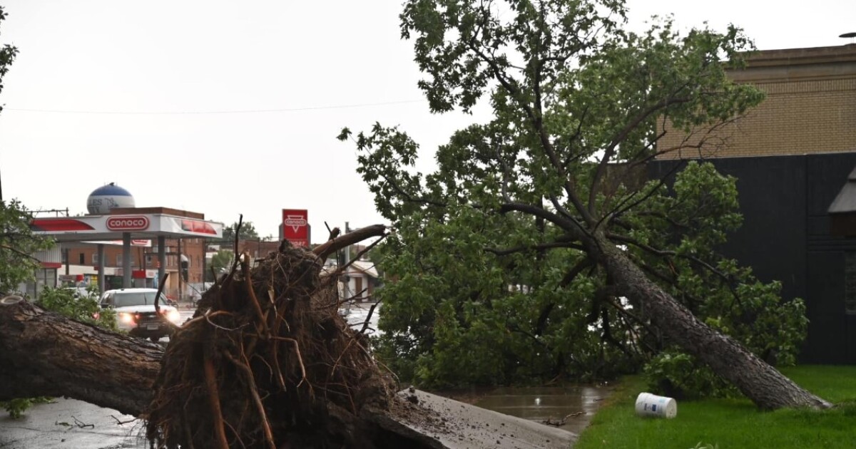 Storm slams Miles City, widespread power outage reported [Video]