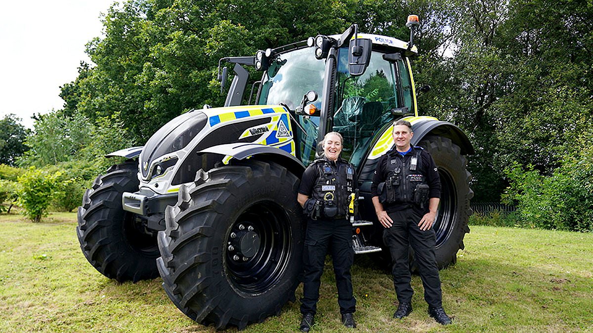 Derbyshire Police unveil tractor with top speeds of 25mph and blue flashing lights in bid to weed out country crime – but force is accused of wasting time and resources on a ‘PR stunt’ [Video]