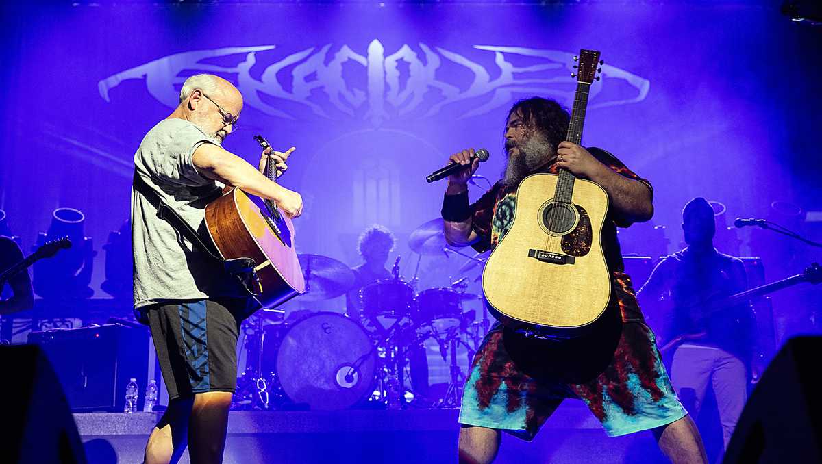 Tenacious D cancels tour after Trump comment backlash [Video]