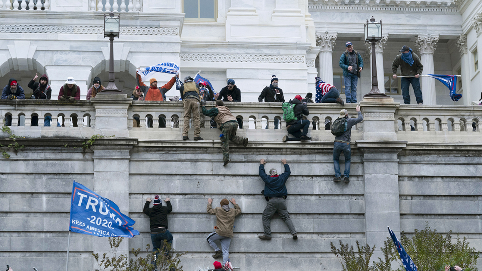 Donald Trump promises to ‘free’ Jan. 6 rioters on first day back in White House if reelected [Video]